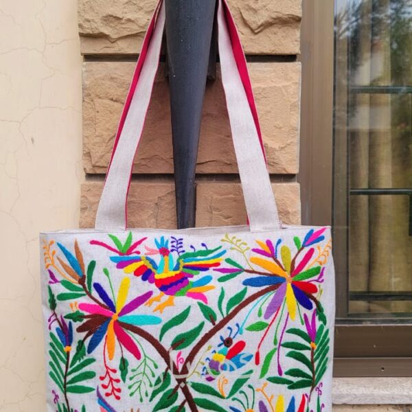 hand-embroidered-tote-bag-depicting-tropical-birds-flowers-and-lush-greenery-front-rk00067