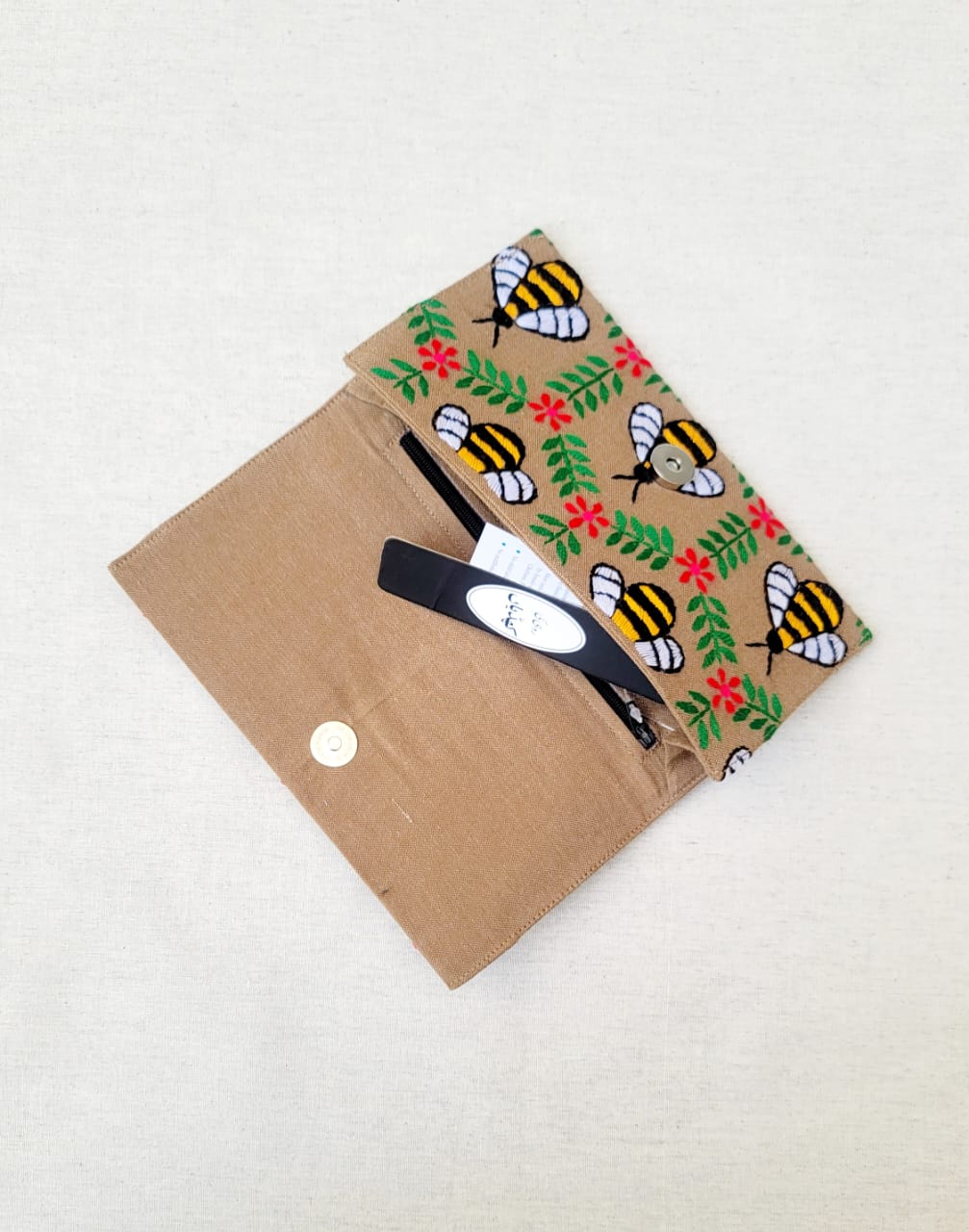 Honey Comb Hand Embroidered Wallet | Premium Handmade Wallet from Pakistan - Image 2